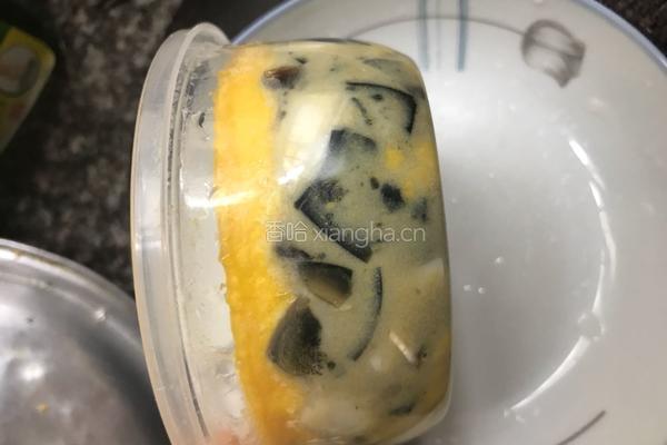 三色蛋的做法图解5