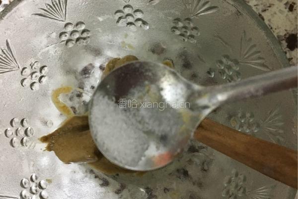 宝宝辅食——麻酱笨鸡蛋的做法图解3