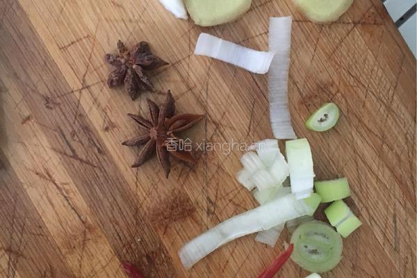 肉末酸豆角的做法图解1