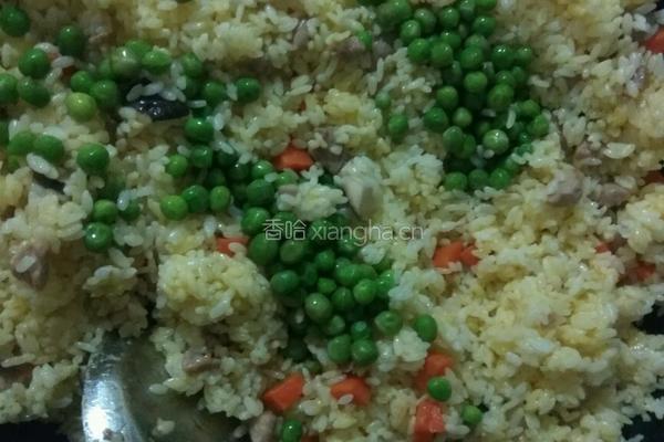 五彩炒饭的做法图解7