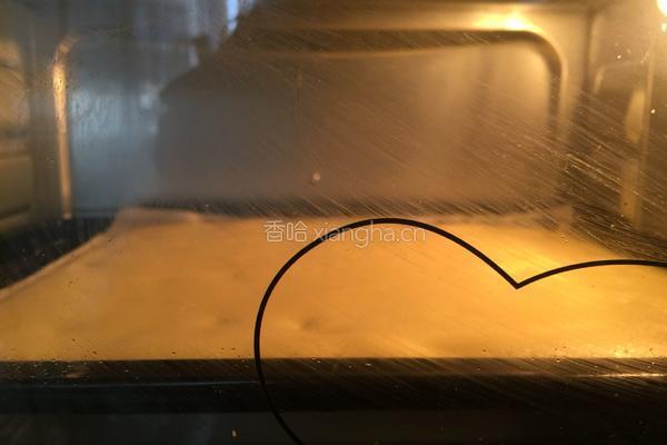 黑提苹果酱蛋糕卷（此配料为26*30左右两烤盘的量）的做法图解6