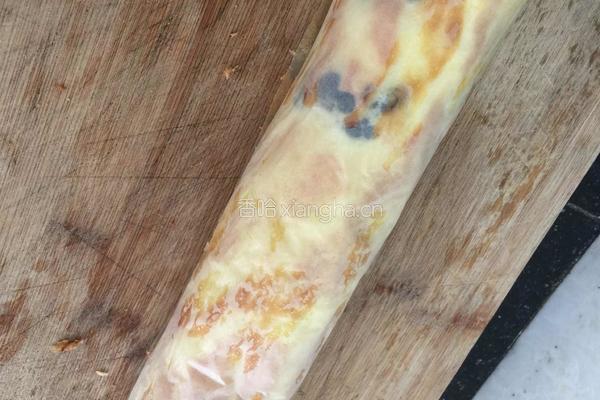 黑提苹果酱蛋糕卷（此配料为26*30左右两烤盘的量）的做法图解8