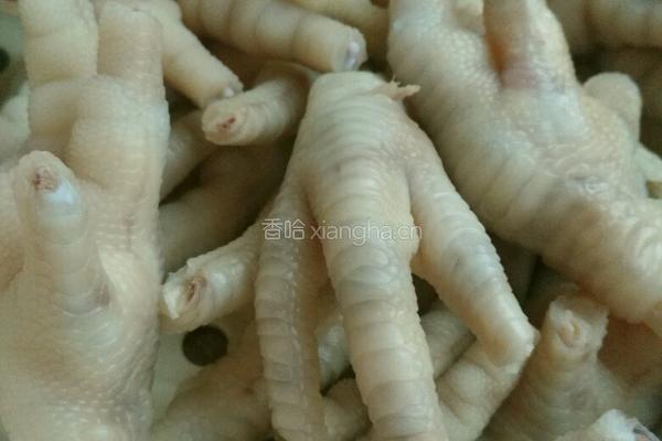红烧辣味鸡爪的做法图解4