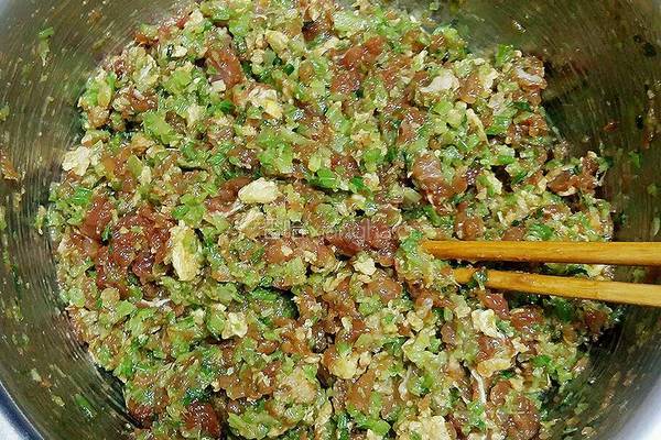 馄饨馅之芹菜鲜肉的做法图解8