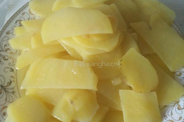 辣白菜炒五花肉土豆片的做法图解4