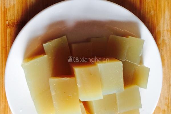 炒凉粉的做法图解2