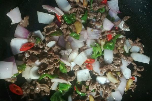 洋葱炒牛肉的做法图解10