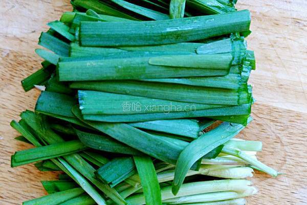 麻辣爽脆金针菇的做法图解2