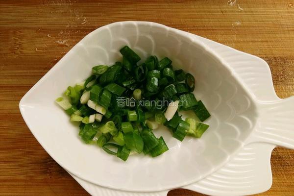 黄骨鱼大白菜汤的做法图解3