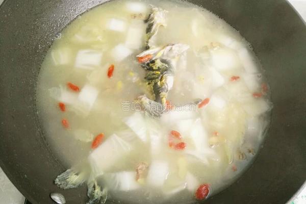 黄骨鱼大白菜汤的做法图解5