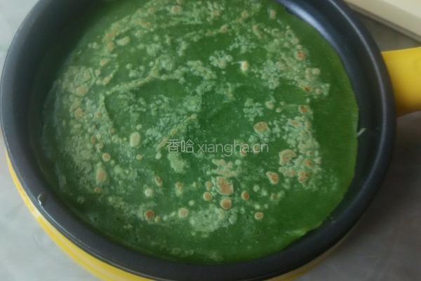 菠菜汁煎饼的做法图解10