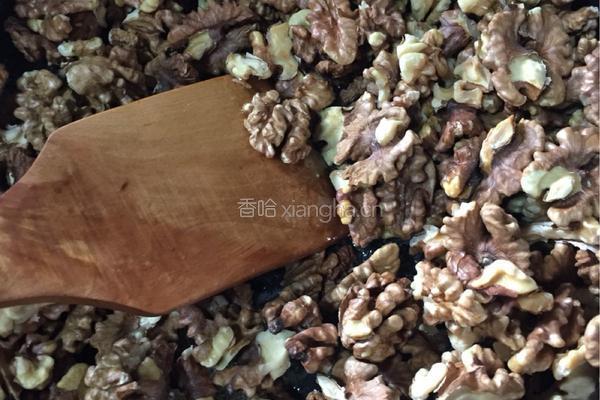 琥珀核桃仁的做法图解12