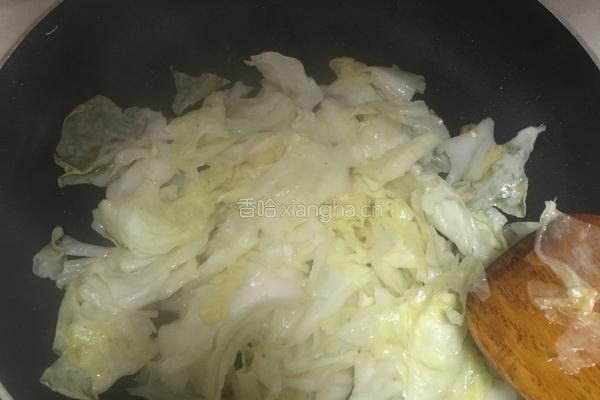 酸辣包菜的做法图解3