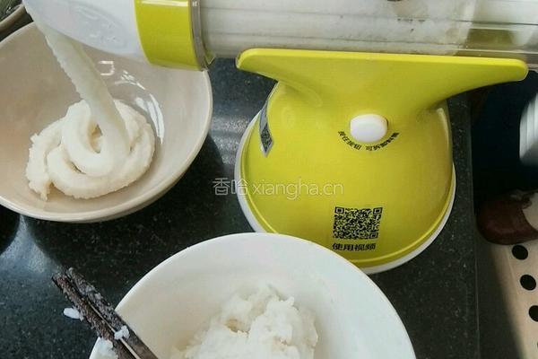 米饭虾团的做法图解1