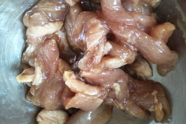 肉片莴笋的做法图解1