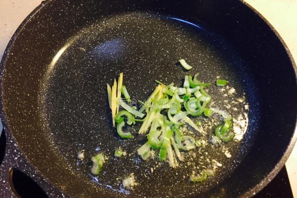 鲜贝扒冬瓜的做法图解9