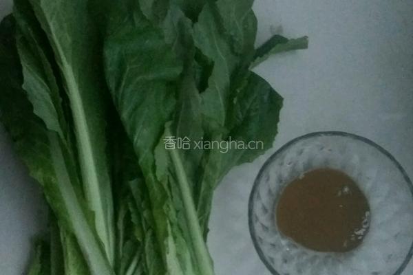 麻酱小白菜的做法图解1