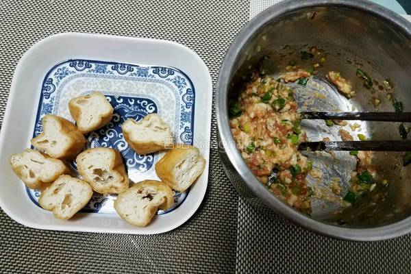 客家酿油豆腐的做法图解1