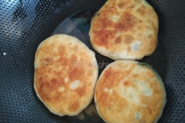 韭菜鸡蛋馅饼的做法图解7