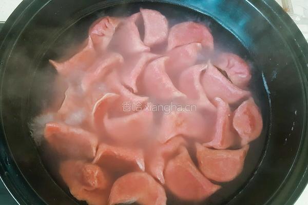 甜菜汁面饺子的做法图解13
