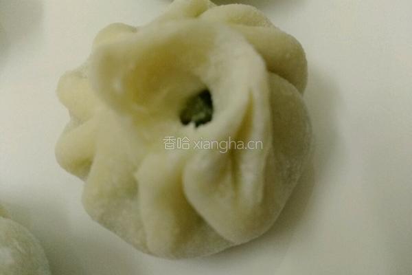烫面小笼包的做法图解8