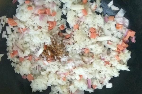 酱油炒饭的做法图解5