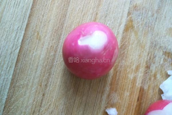 （花心）樱桃小萝卜的做法图解2