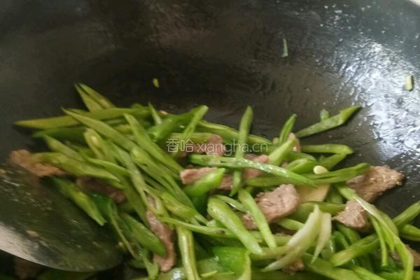 豆角猪肉面条的做法图解4