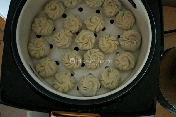饺子皮的新吃法 饺子皮小包子的做法图解5