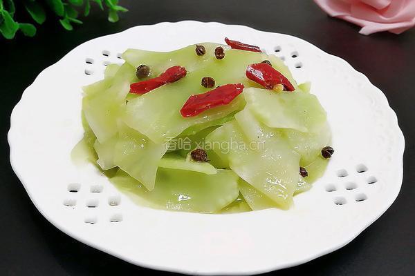 炝麻辣莴苣的做法图解6