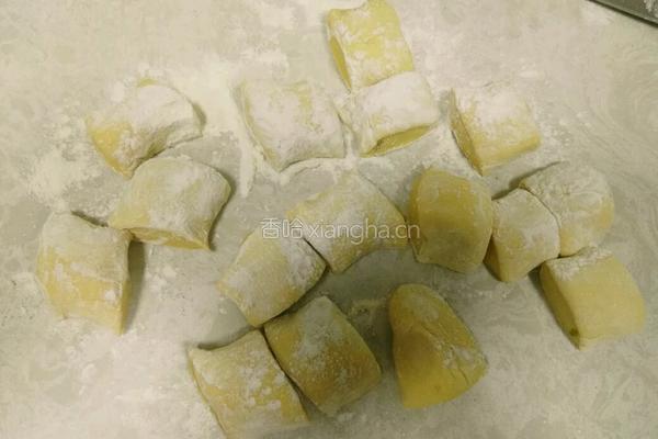 南瓜玉米面包子的做法图解11