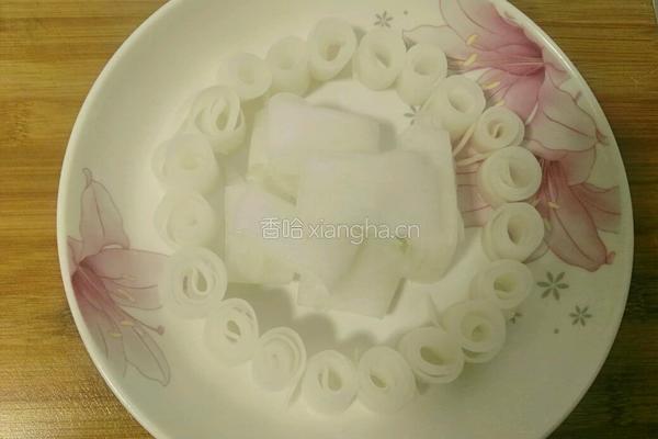 香菇酿肉白萝卜卷的做法图解6