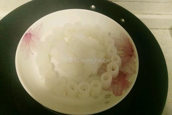 香菇酿肉白萝卜卷的做法图解7