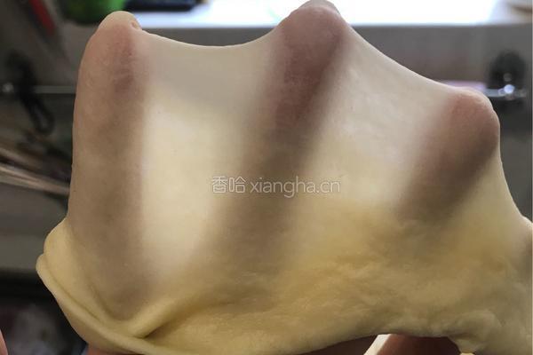 火腿牛角的做法图解1
