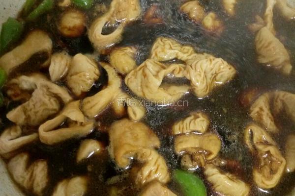 肥肠煲的做法图解6