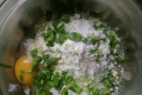 芝麻香蕉饼的做法图解2