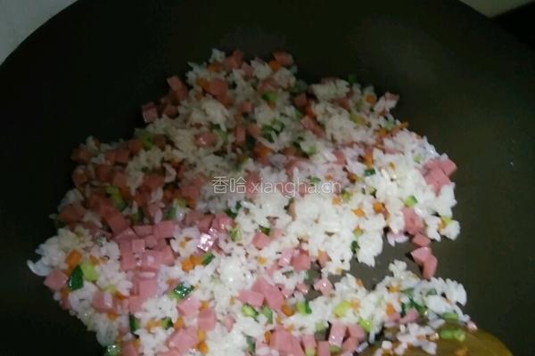 扬州炒饭的做法图解10