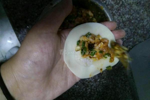 锅贴的做法图解4