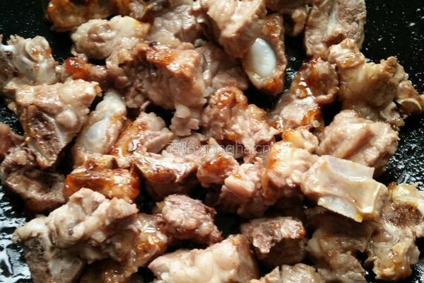 土豆焖排骨的做法图解5