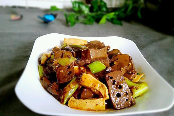 家常豆腐猪血的做法图解21