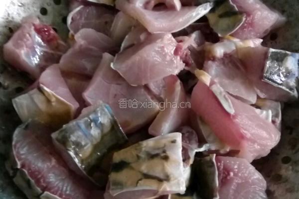 红烧鲤鱼块的做法图解6