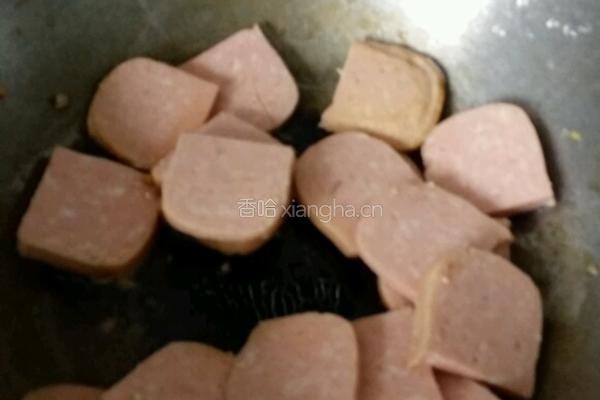 青椒午餐肉的做法图解3