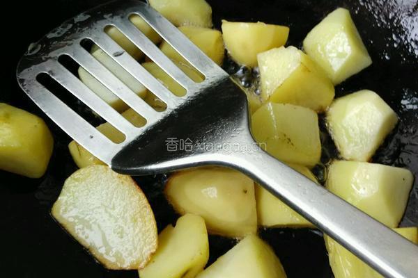 红烧土豆的做法图解4