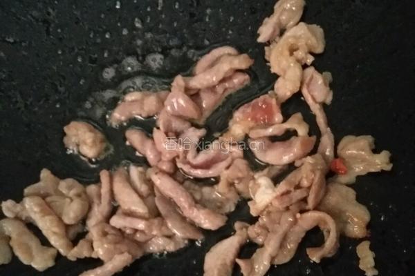 豆干炒肉的做法图解2