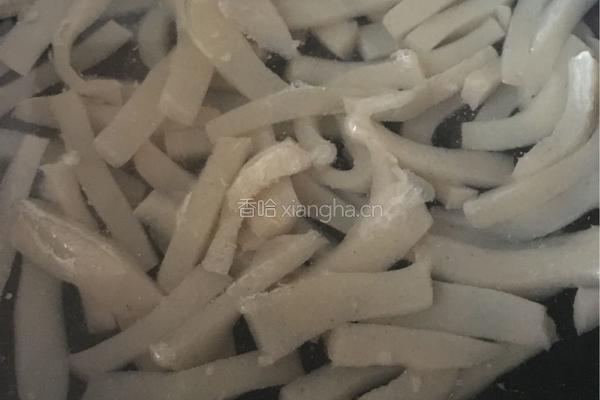 凉拌魔芋豆腐的做法图解4