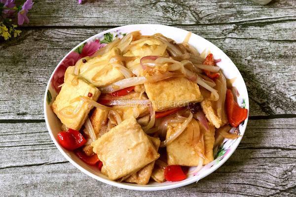 洋葱炒千叶豆腐的做法图解14