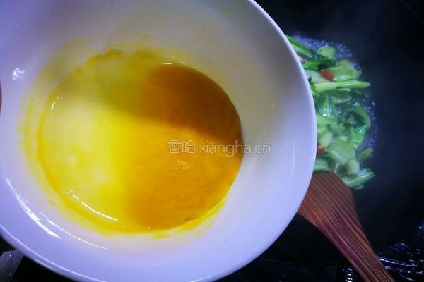 五分钟少油芥菜挂蛋(๑❛ᴗ❛๑)的做法图解6