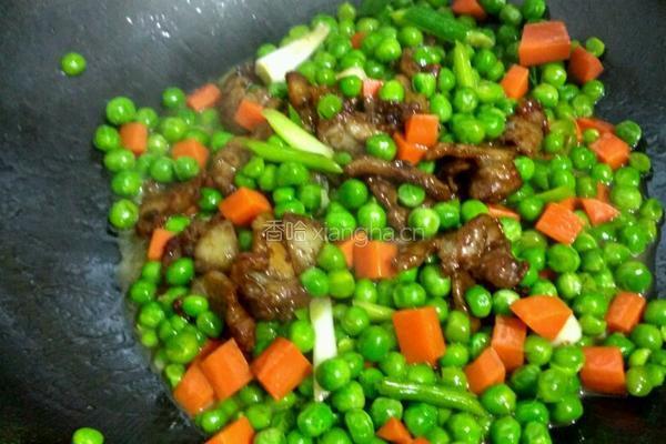 豌豆炒肉的做法图解9