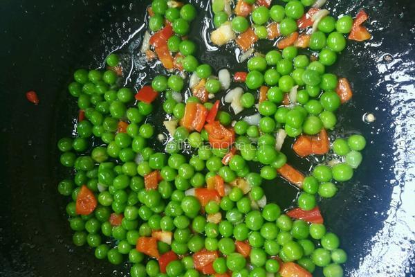 酸菜肉沫豌豆的做法图解10