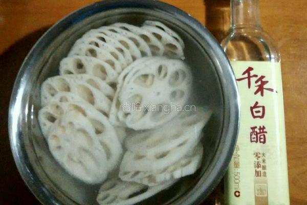 莲藕木耳炒肉片的做法图解3